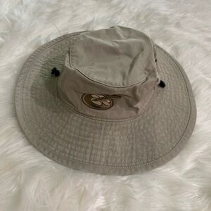 Walt Disney World Mickey Mouse surfing vintage tan bucket hat with a string